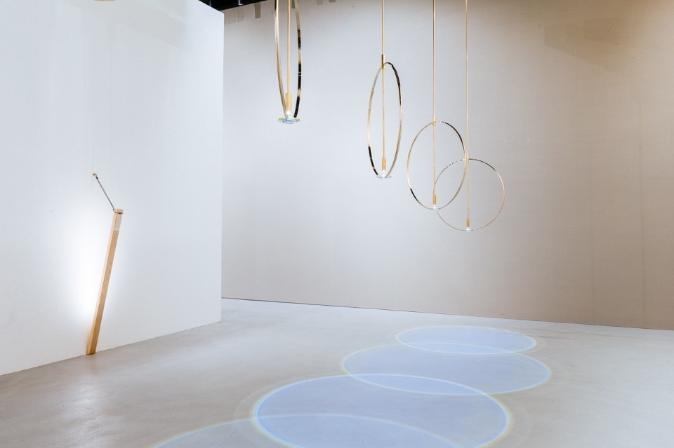 Formafantasma, "Foundation", veduta della mostra allo Spazio Krizia, Milano, 2017